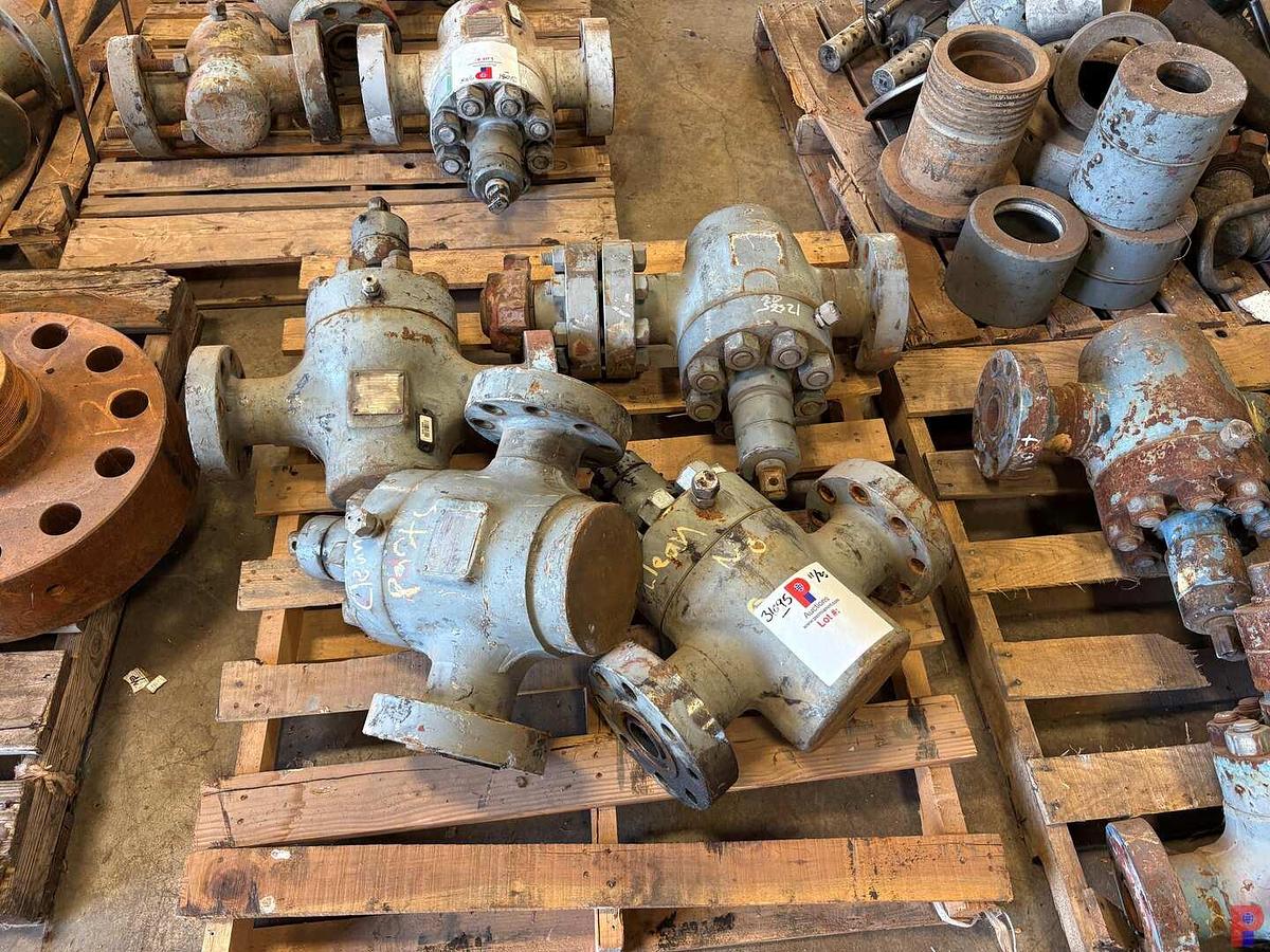 Used (4X$) 2-1/16” 10K GATE VALVES