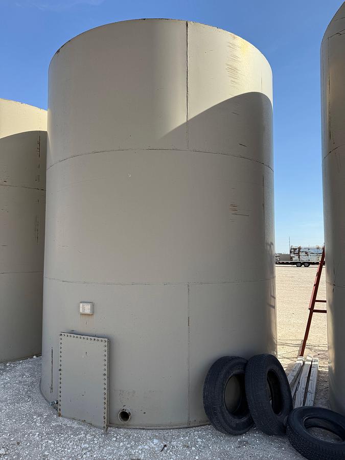 Used 2006 CRALL PRODUCTS 12’ DIA X 15’ H 300 BBL CRUDE OIL STORAGE TANK