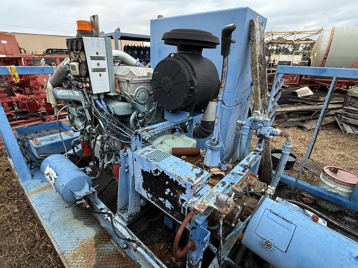 Used AXON DEMAY HD-500 TRIPLEX WELL SERVICE PUMP SKIDDED (INCOMPLETE)