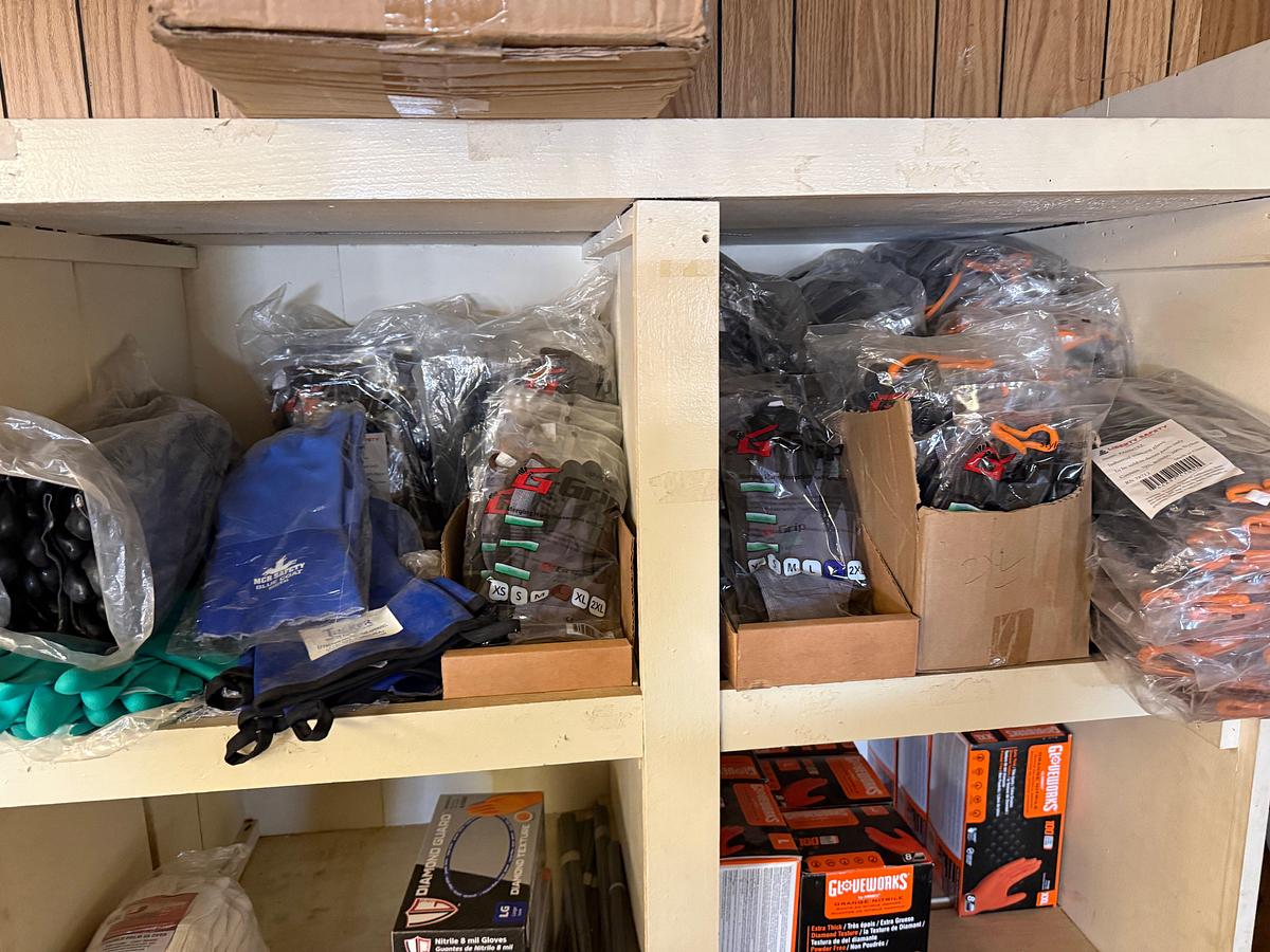 Used WALL SECTION (14) BOXES OF NITRILE GLOVES, (200+) PAIRS G-GRIP GLOVES, BLAKC DOT GLOVES, FLAME RESISTANT, ANIT-SEIZE, & RELATED