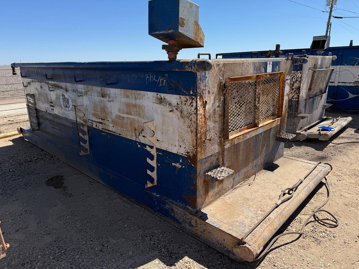 Used 80 BBL 16 X 7’ X 5’ REVERSE PIT TANK W/ IRON & HOSE RACK