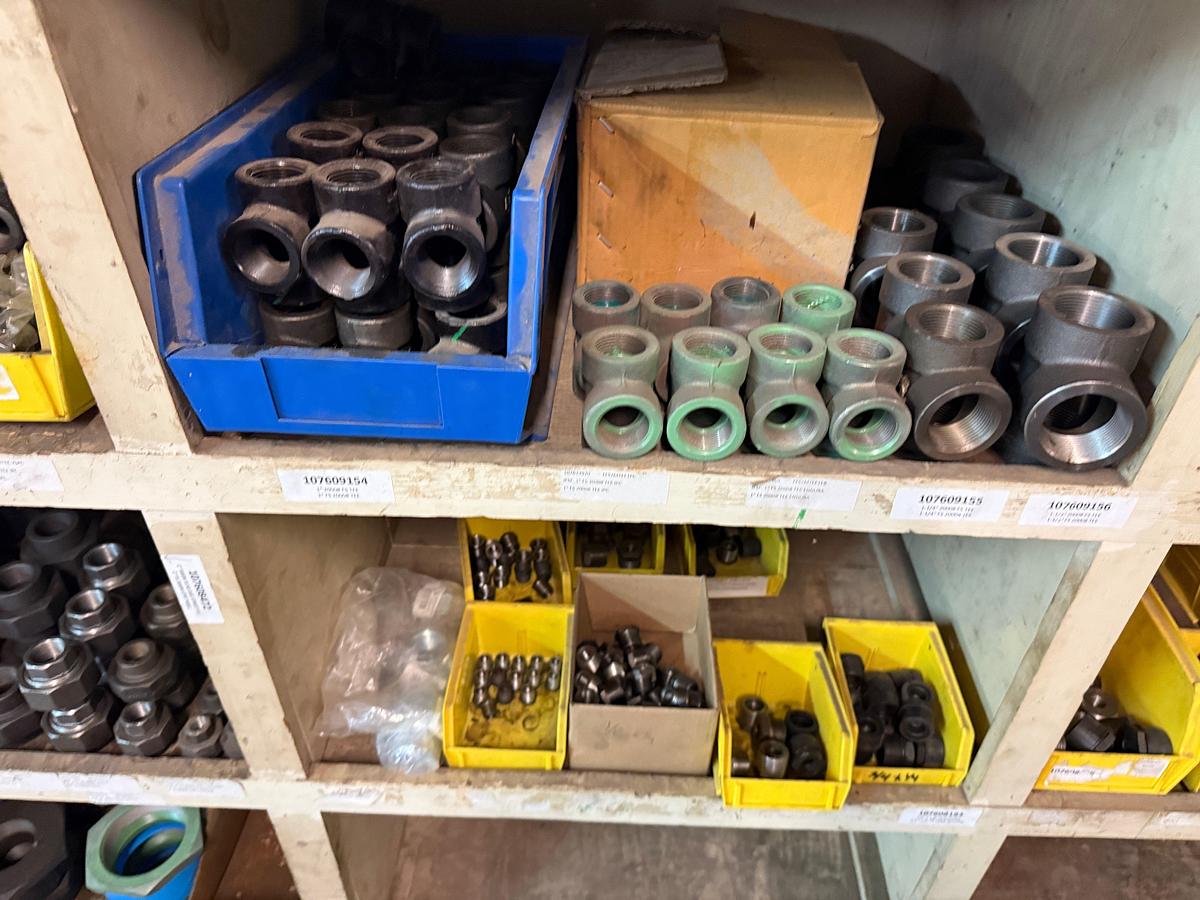 Used SECTION OF (100+) MOSTLY 1/8” THRU 3” 2K WP HEAVY WALL PIPE FITTINGS