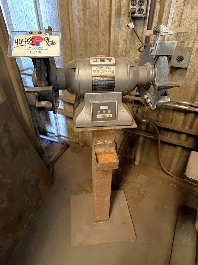 Used JET IBG-8VS 8 VARIABLE SPEED INDUSTRIAL GRINDER