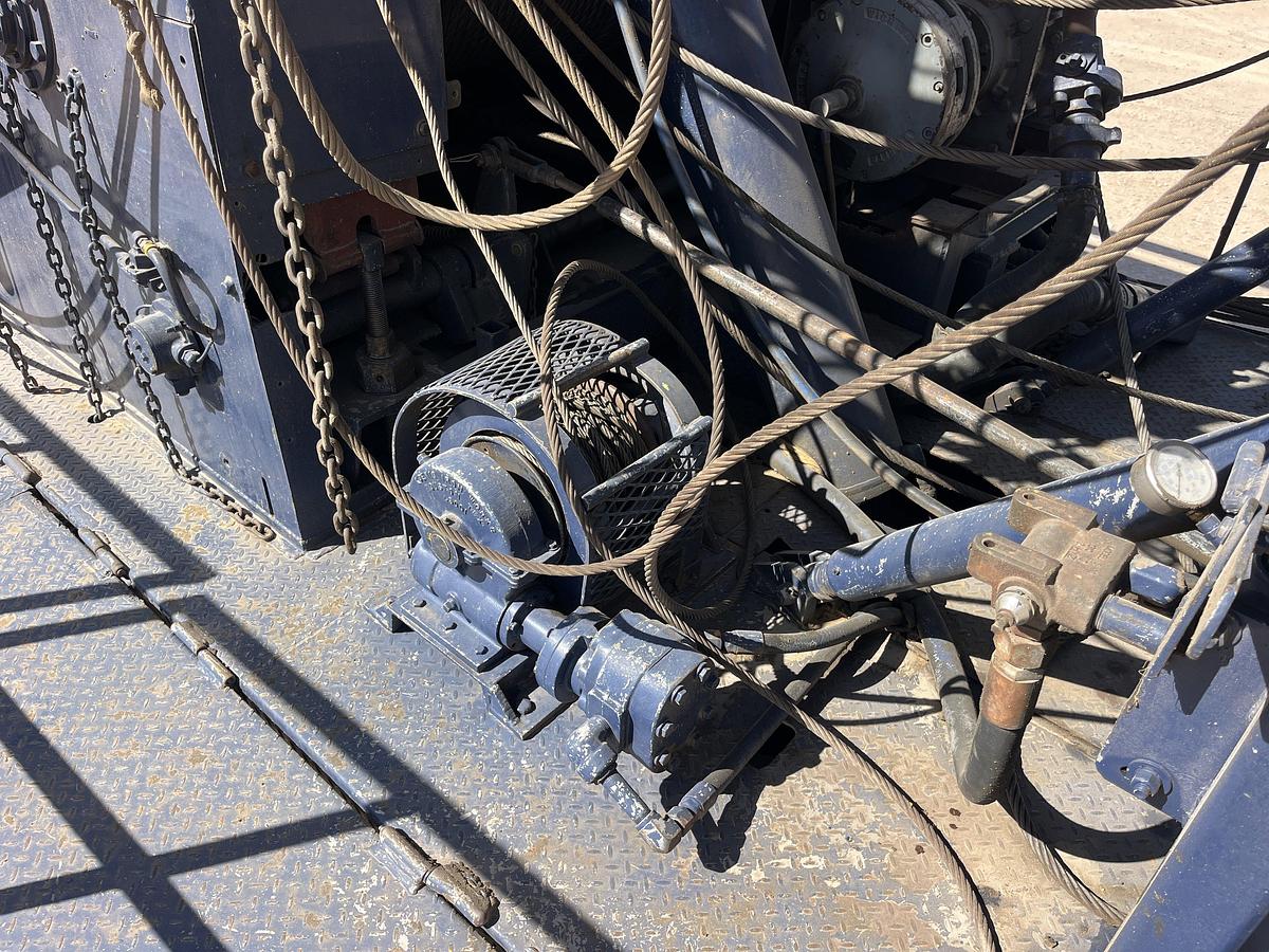 Used 1982 RIG TECH 450 SERIES WELL SERVICE RIG