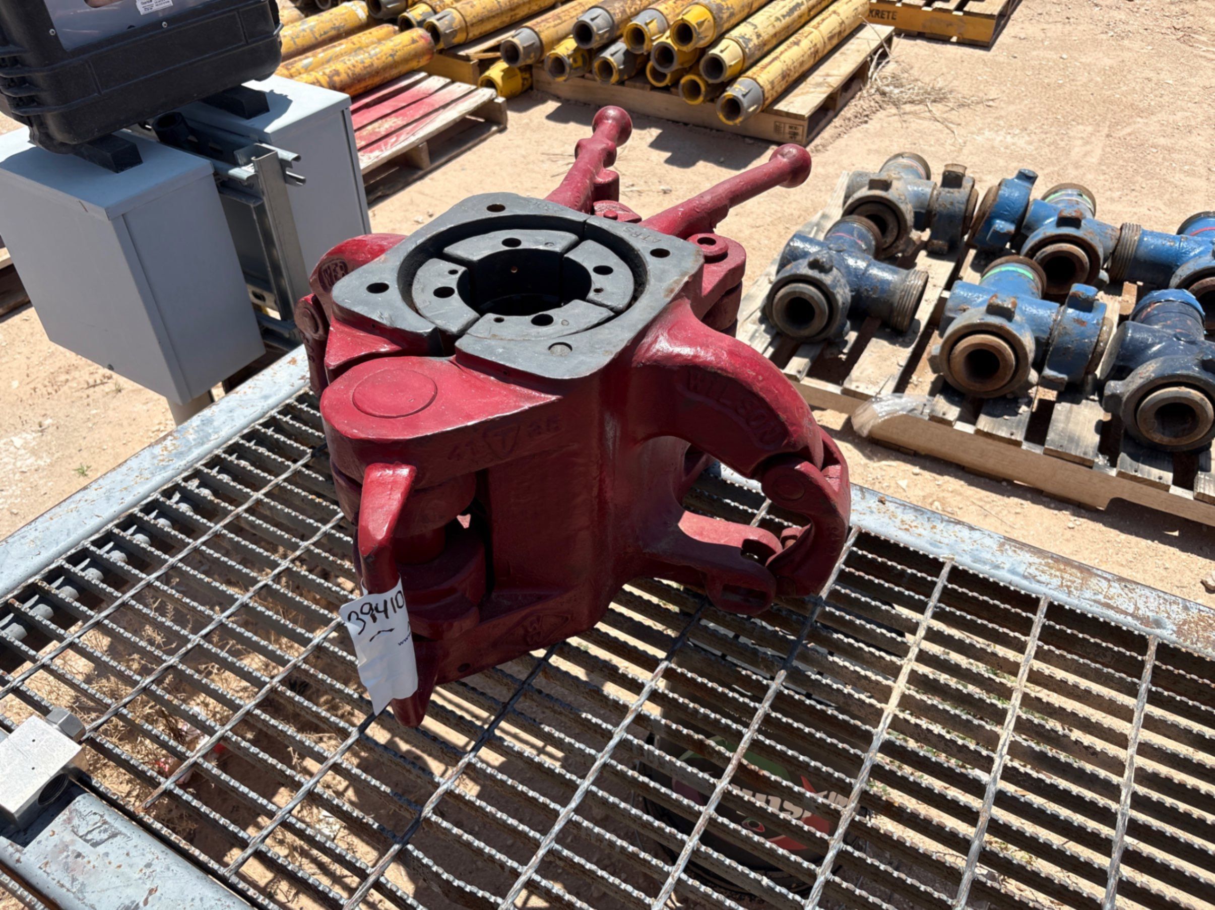 Used Web Wilson slip type elevator