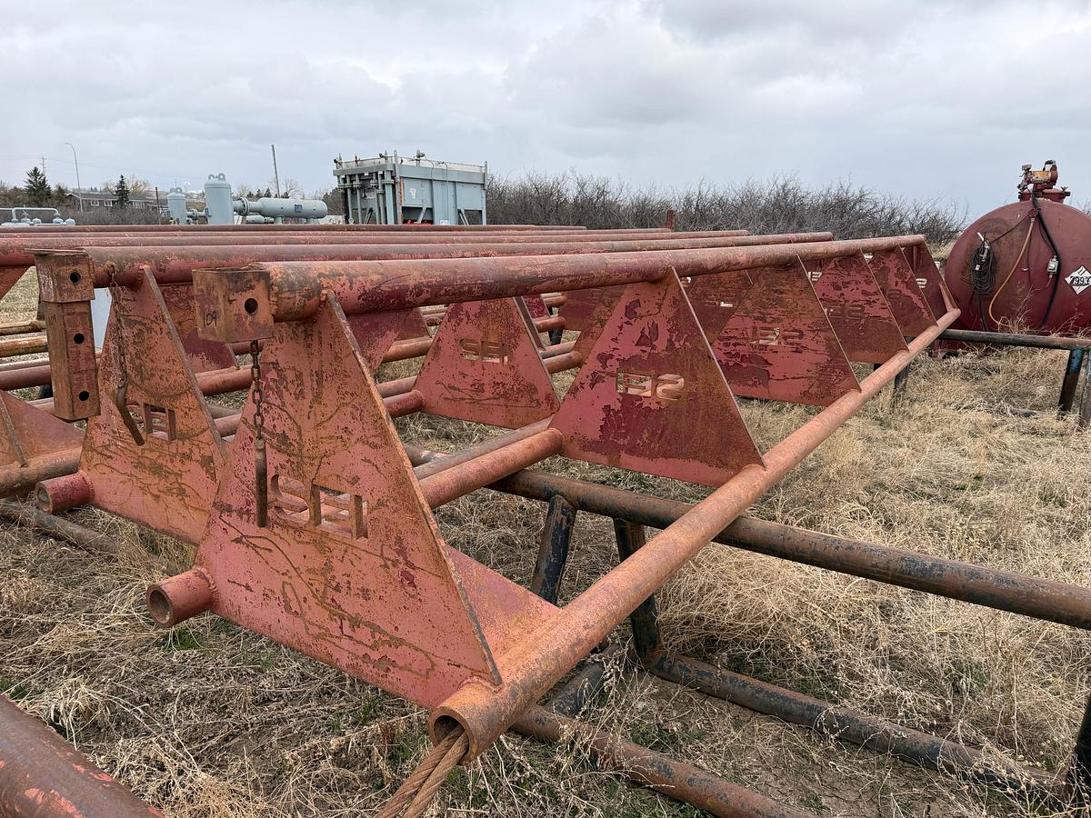 Used (2x$) 30'x36" SET OF TRIANGLE PIPE RACKS