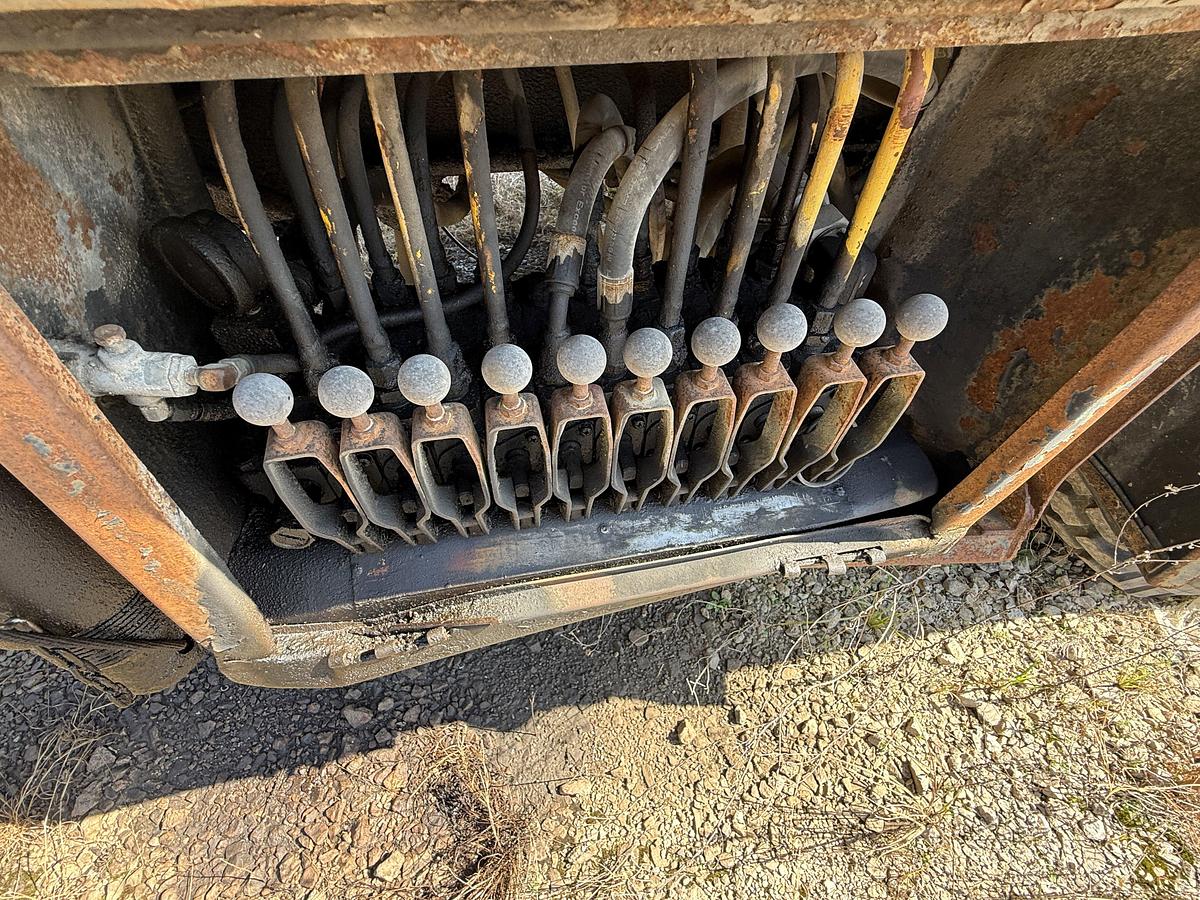 Used 2007 MOOR RIG XJ60 DD 104'-200K 5-AXLE WELL SERVICE WORKOVER RIG