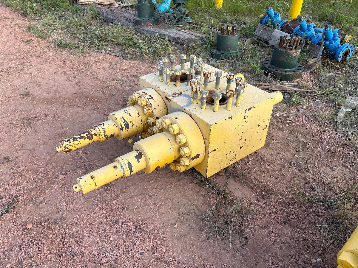 Used (2x$) 5-1/8” 10k gate valves