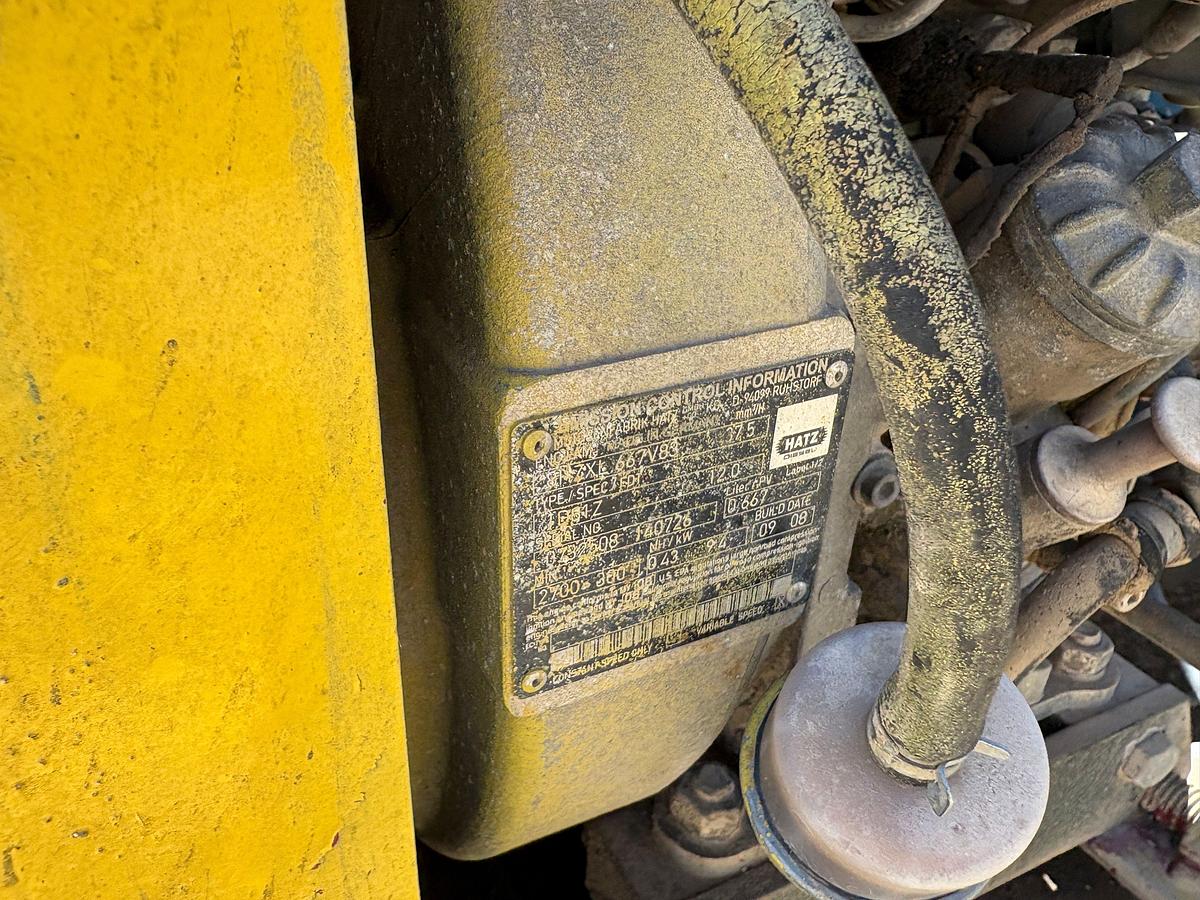 Used 4-station closing unit, skidded