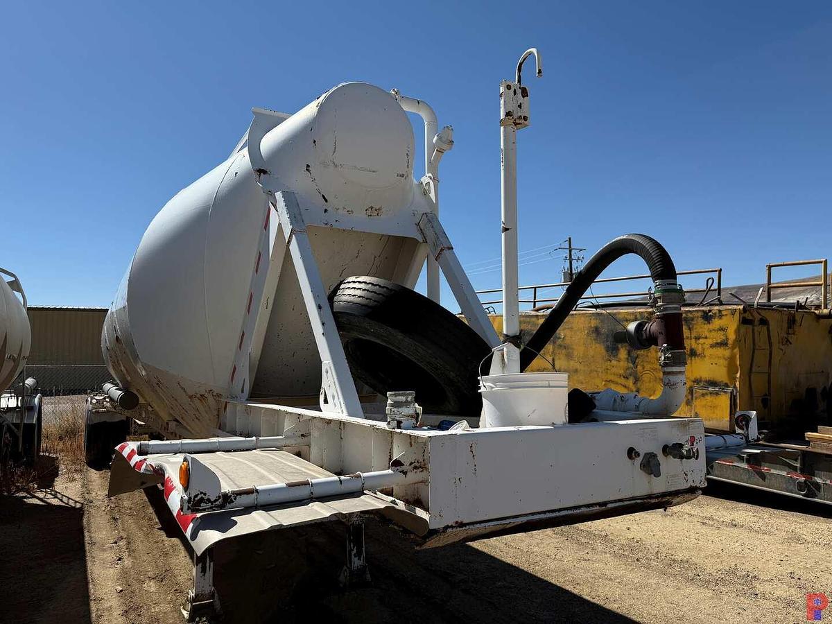 Used 2015 EXA INDUSTRIAL T/A STEEL PNEUMATIC TRAILER