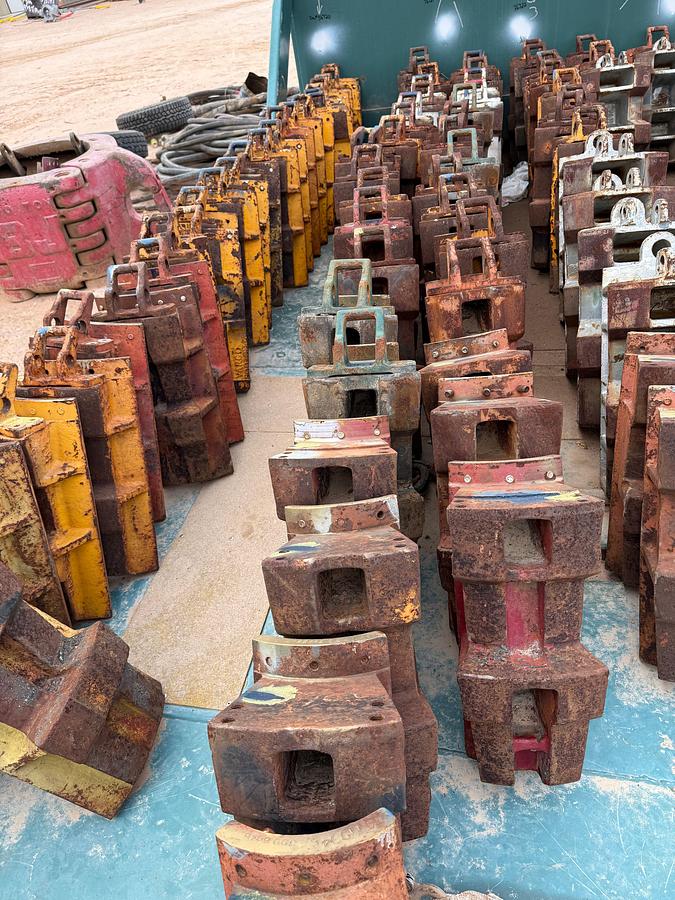 Used LOT OF (34+) ASSORTED VARCO 5-1/2”, 7-5/8”-9-5/8”, 11-3/4 -13-3/8” CASING SPIDER SLIP BODIES