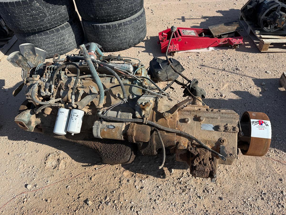 Used INTERNATIONAL DT466 DIESEL ENGINE W/ SPICER ES60-5D TRANSMISSION