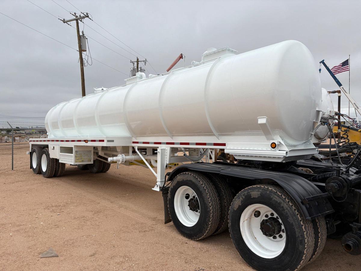 Used 2005 MACK T/A KILL TRUCK & 2013 TROXELL 130BBL KILL TRAILER