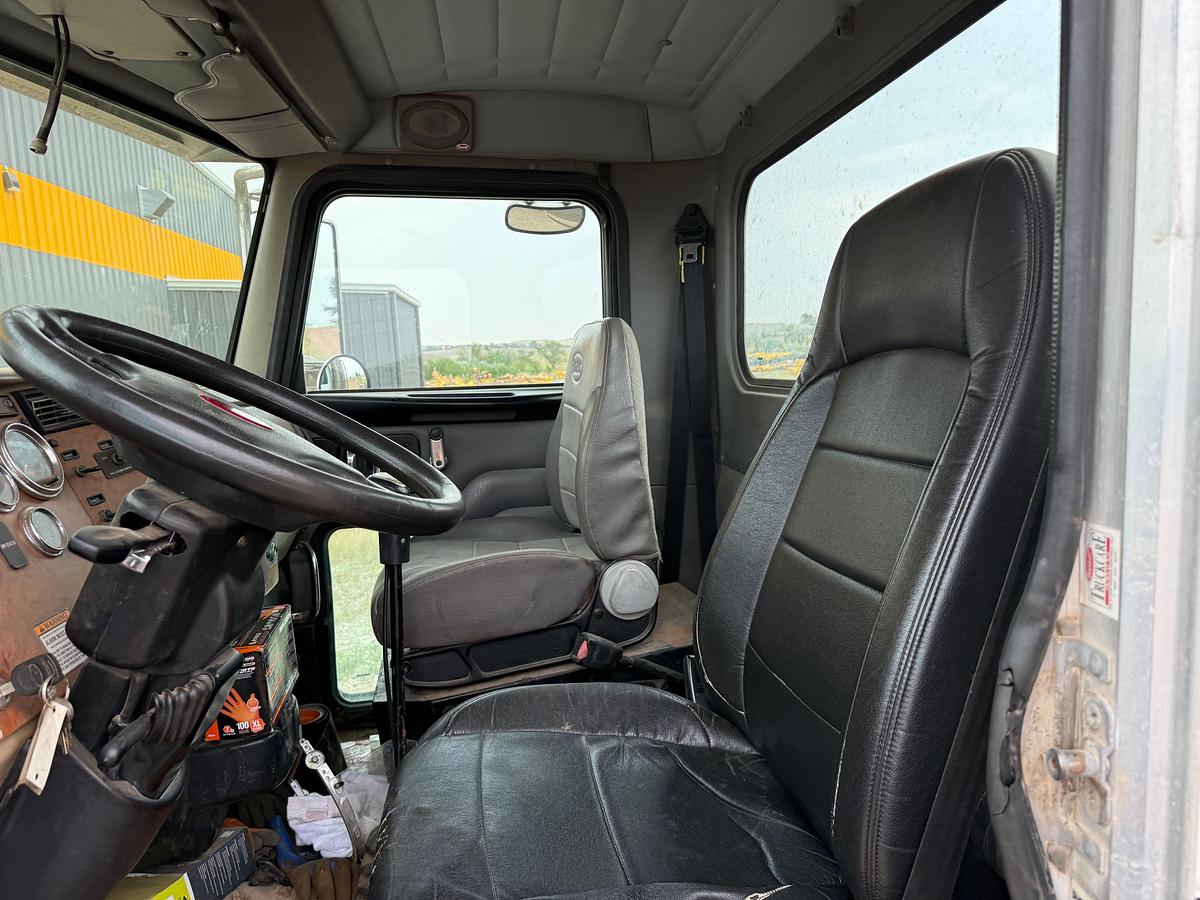 Used 2008 PETERBILT 335 S/A 1,500 GALLON CHEMICAL TREATER TRUCK