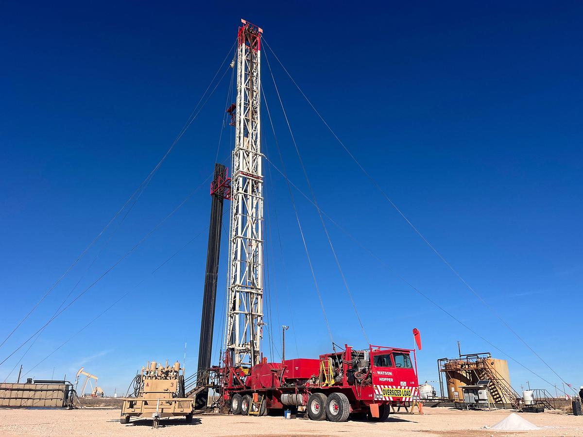 Used 2023 WATSON HOPPER GXHTA 550 SERIES 5-AXLE WELL SERVICE RIG (106'x300k MAST, FULLY TOOLED & CERTIFIED, FIELD READY)