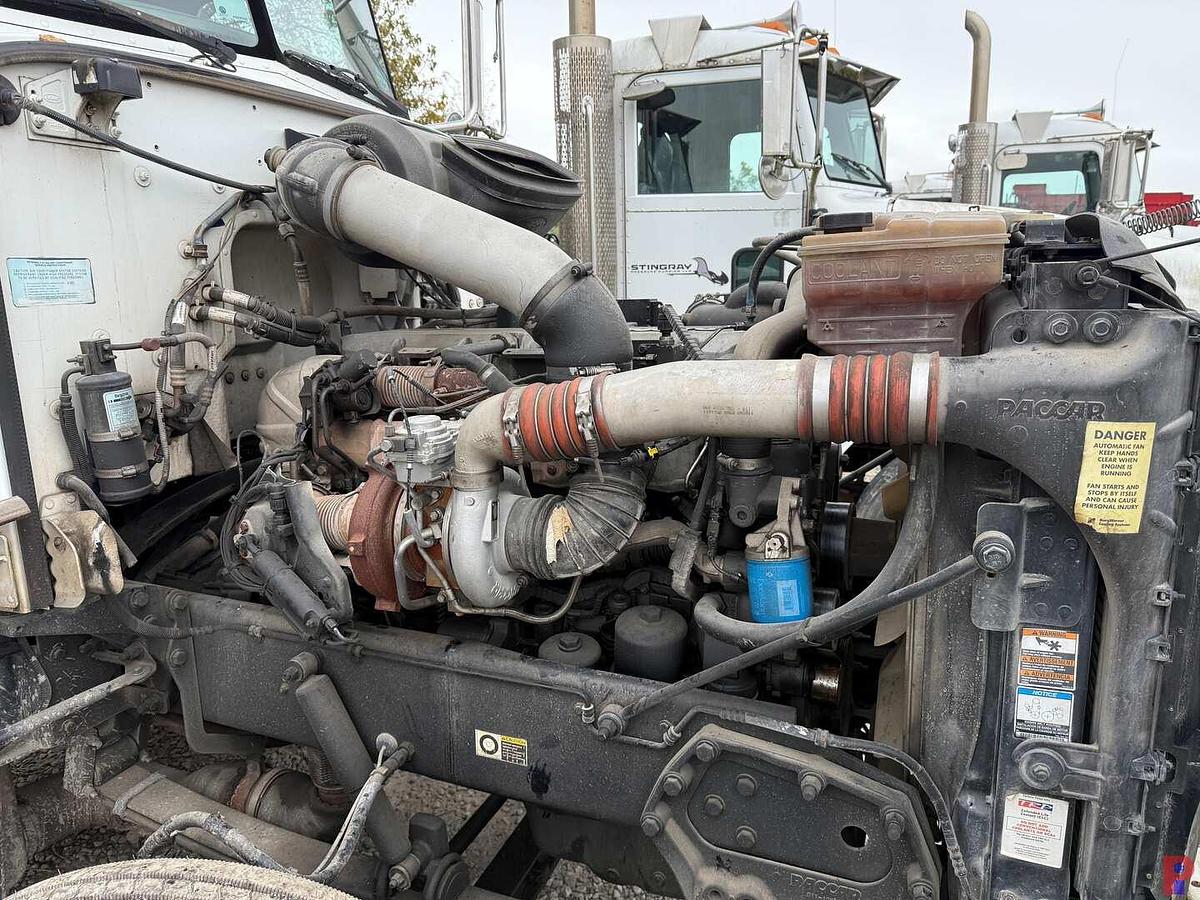 Used 2012 PETERBILT 386 T/A DAY CAB TRUCK TRACTOR (RUNS, INOP)