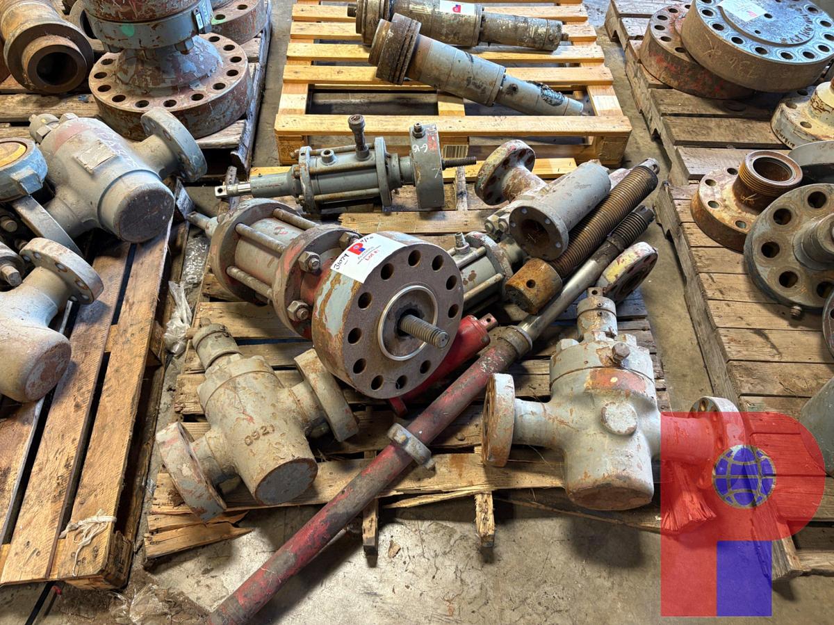 Used (3) 2-1/16” GATE VALVES & (3) HYDRAULIC GATE VALVE ACTUATORS