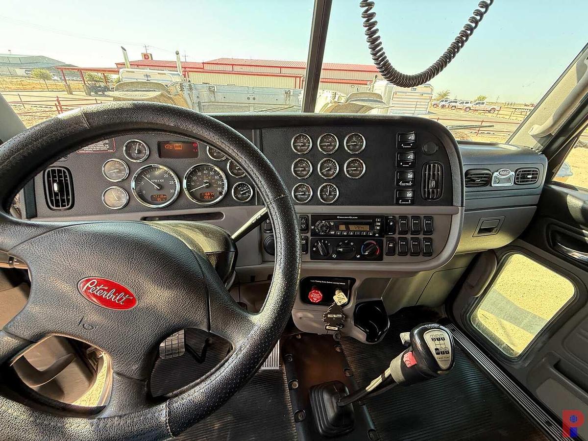 Used 2013 PETERBILT 388 T/A SLEEPER HAUL TRUCK