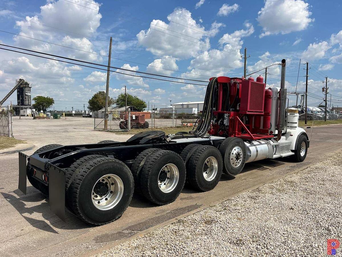 Used 2011 PETERBILT 367 TRI DRIVE 4-AXLE COIL TUBING HEAVY HAUL TRUCK