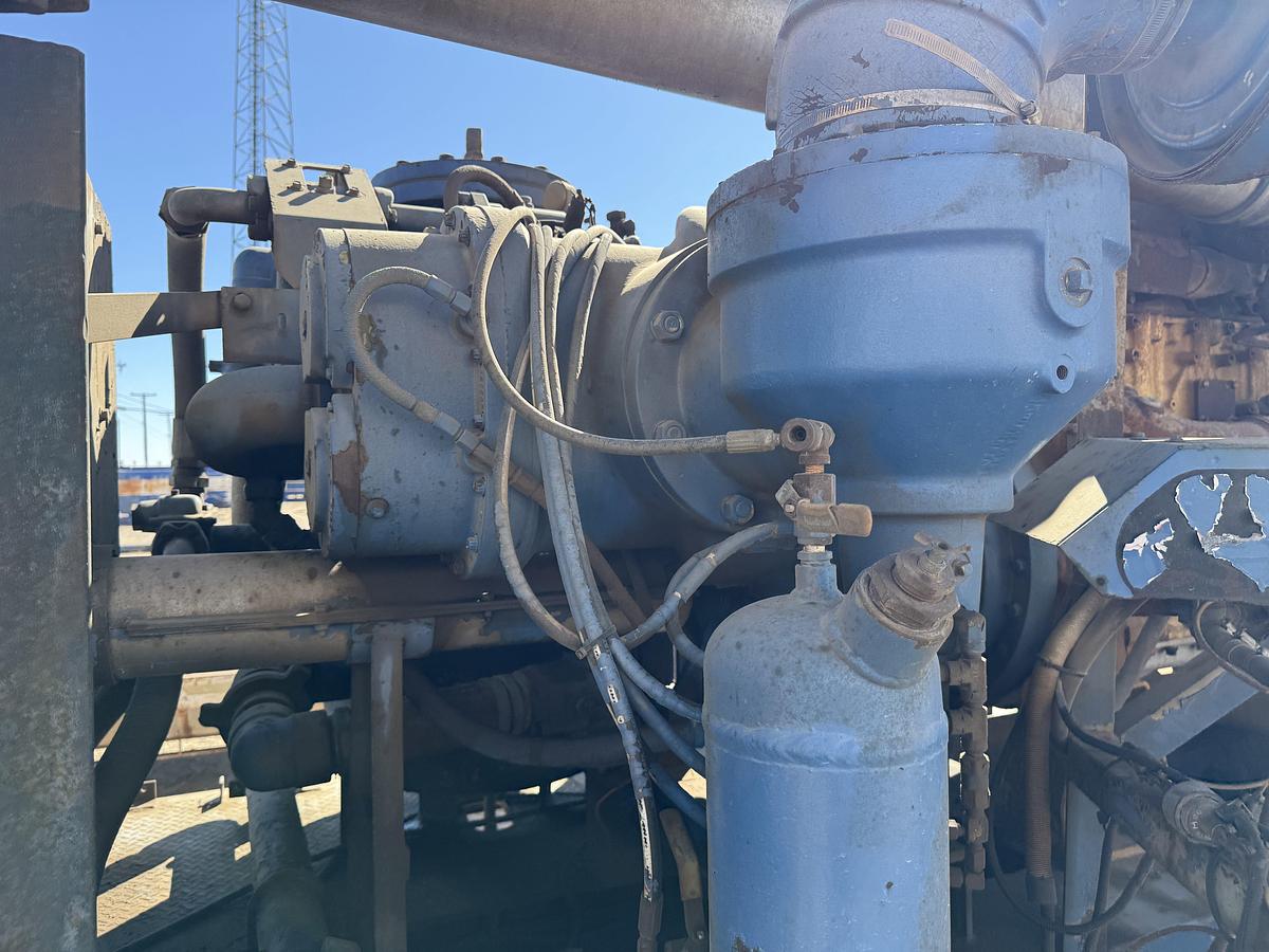 Used 2006 AIR FOAM UNIT P/B (3) CATERPILLAR ENGINES MTD ON PRECISION PUMP & COMPRESSOR T/A DROP DECK TRAILER