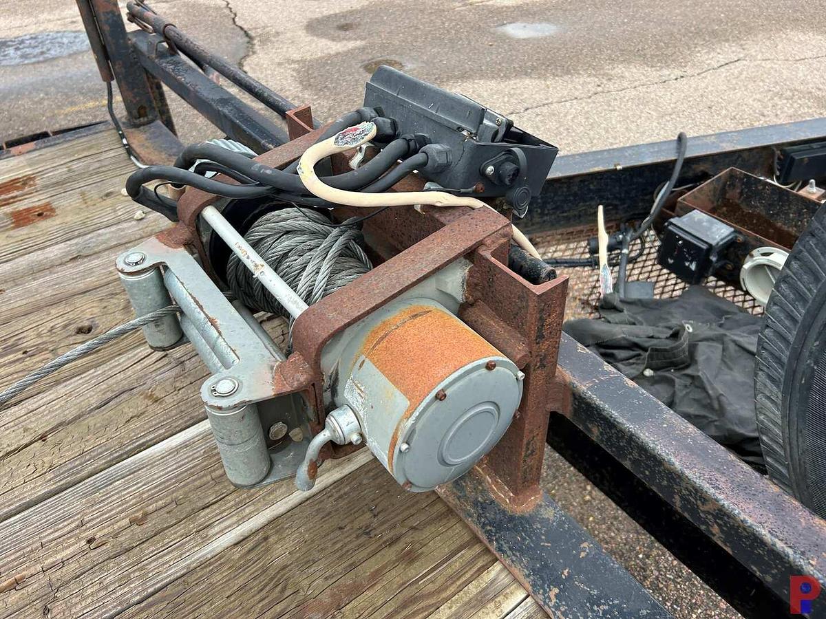 Used 2005 PJ TRAILERS 20’ T/A FLATBED PINTLE HITCH TRAILER