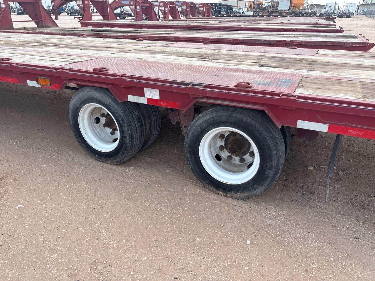 Used 2019 TOP HAT TRAILERS 36’ X 102” T/A GOOSENECK TRAILER