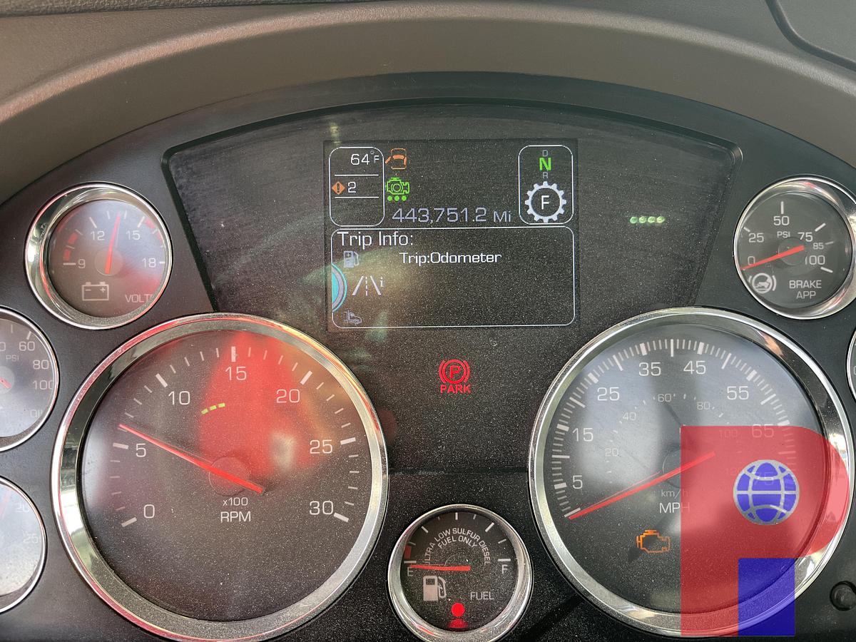 Used 2019 KENWORTH T680 T/A DAY CAB TRUCK TRACTOR