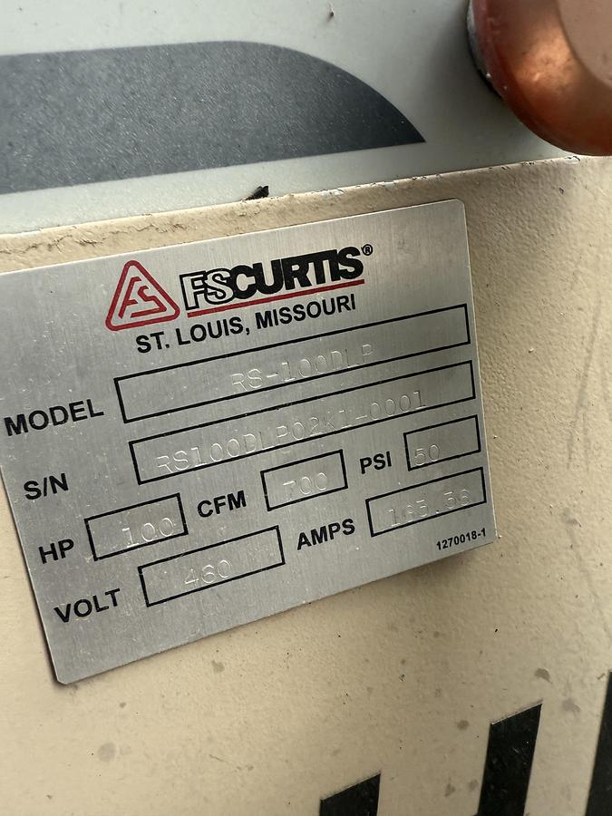 Used DEKKER VACUUM TECHNOLOGIES MOD. DV05500-KA VACUUM PUMP W/ INLET FILTER & HEAT EXCHANGER