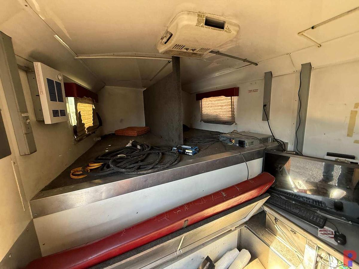 Used 2014 WELCHEL ENTERPRISES 35’ T/A GENERATOR POWERED OFFICE / CARGO TRAILER