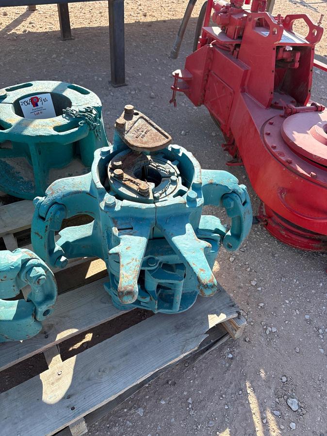 Used MW 75TON YT SLIP TYPE ELEVATOR DRESSED F/ 2-7/8”