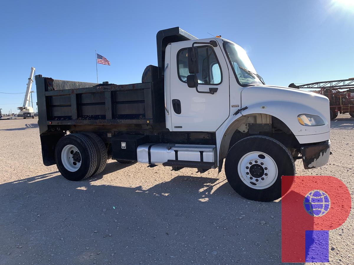 Used 2008 FREIGHTLINER S/A DAYCAB DUMP TRUCK