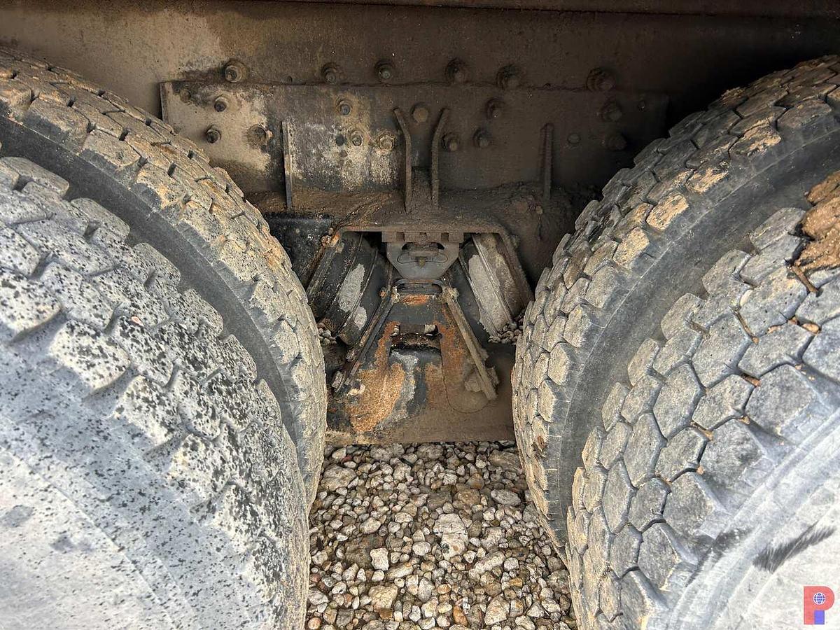 Used 2005 MACK CV513 T/A CEMENT SPM TRIPLEX PUMP TRUCK