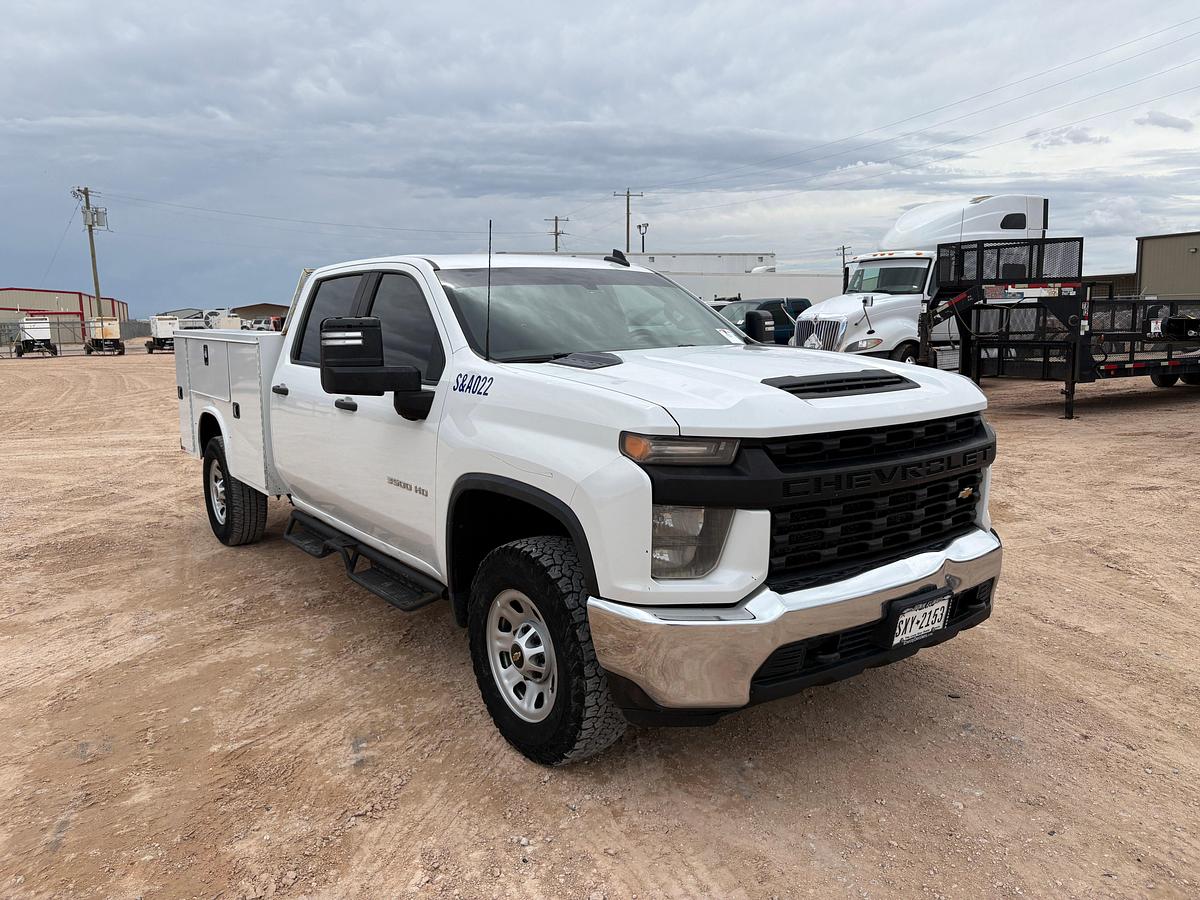 Used 2023 CHEVROLET SILVERADO 3500HD CC
