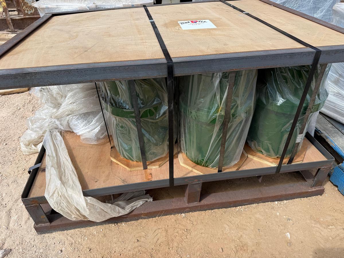 Used PALLET W/ (7) UNUSED 6-1/2” ZIRCONIA BLAK-JAK FC-1600 & (1) 4-1/2” PUMP LINERS