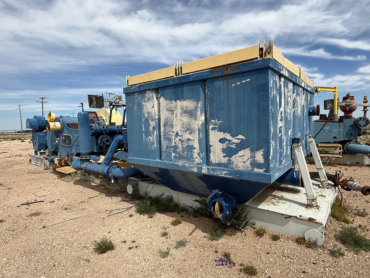 Used CONTINENTAL EMSCO FB-1600 5K WP TRIPLEX MUD PUMP W/ AC ELECTRIC MOTOR &  MIXING TANK SKIDDED