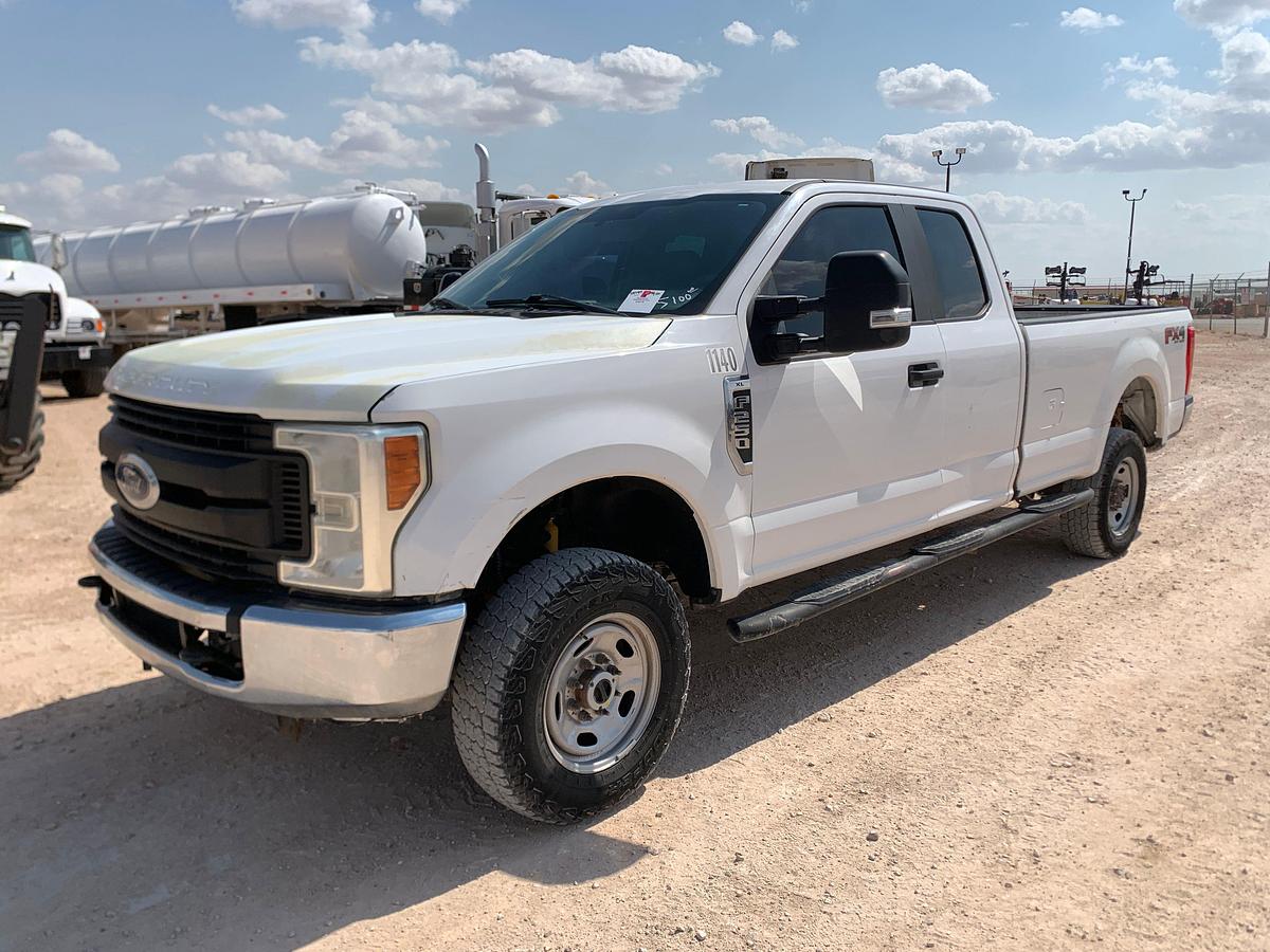 Used 2018 FORD F-250 SUPER DUTY EXTENDED CAB PICKUP TRUCK