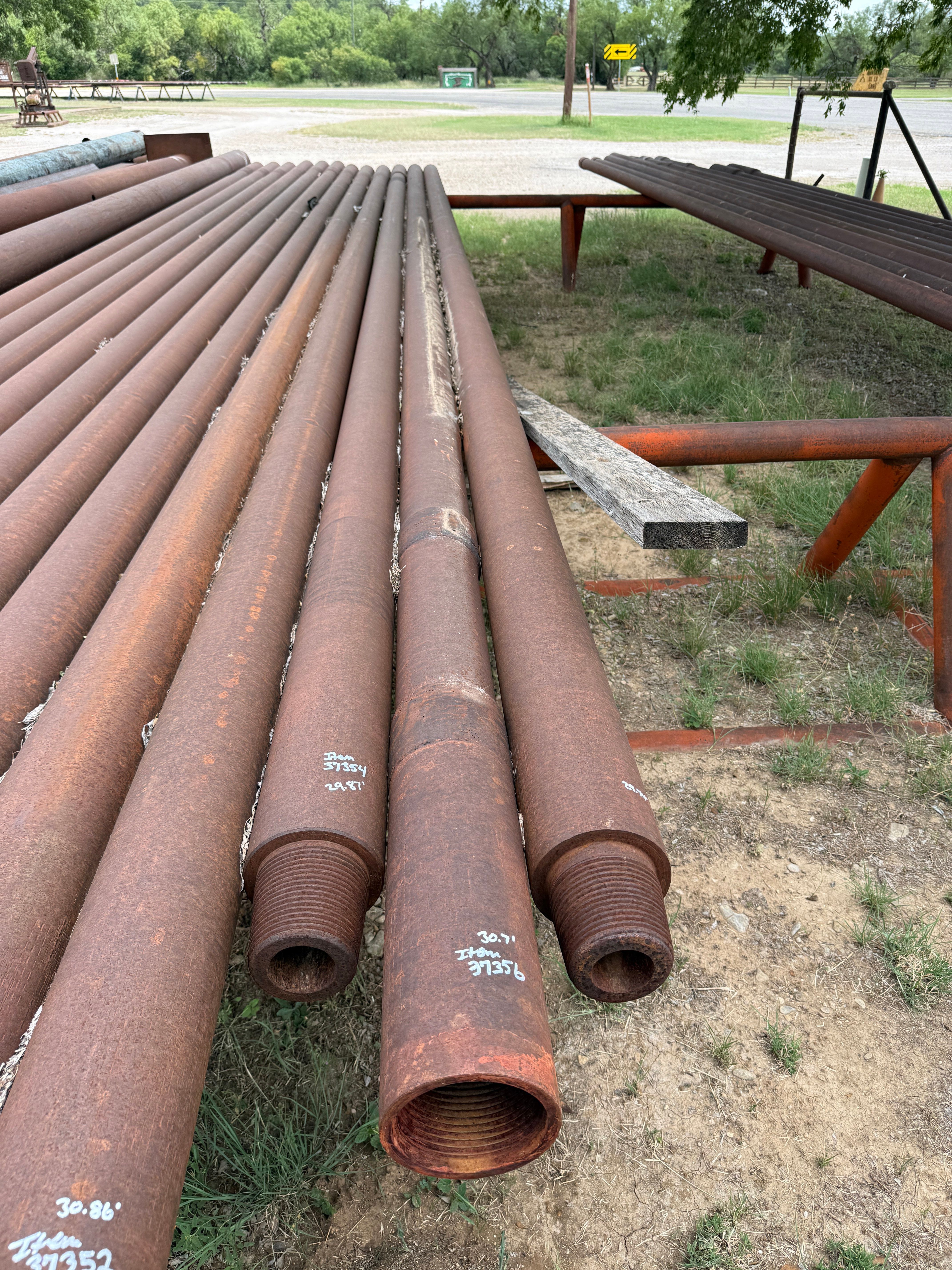 Used 5-7/8”OD x 2-3/8”ID x 30.7’L 4-1/2”XH SLICK DRILL COLLAR