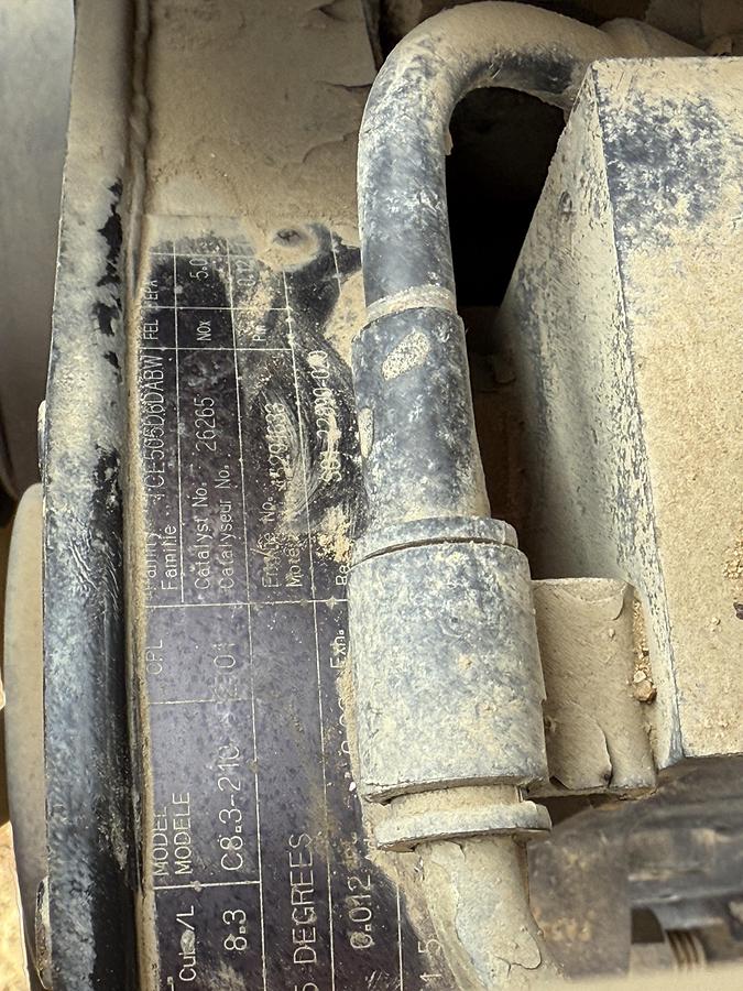 Used 1996 FREIGHTLINER FL70 S/A 24’ ENCLOSED 20K WP TUBING TEST TRUCK