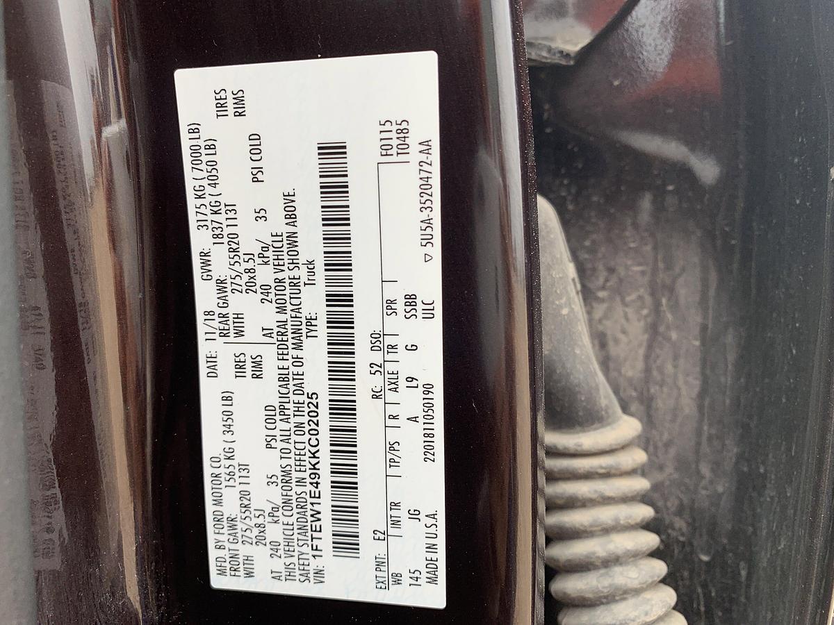 Used 2019 FORD F-150 CREW CAB PICKUP TRUCK