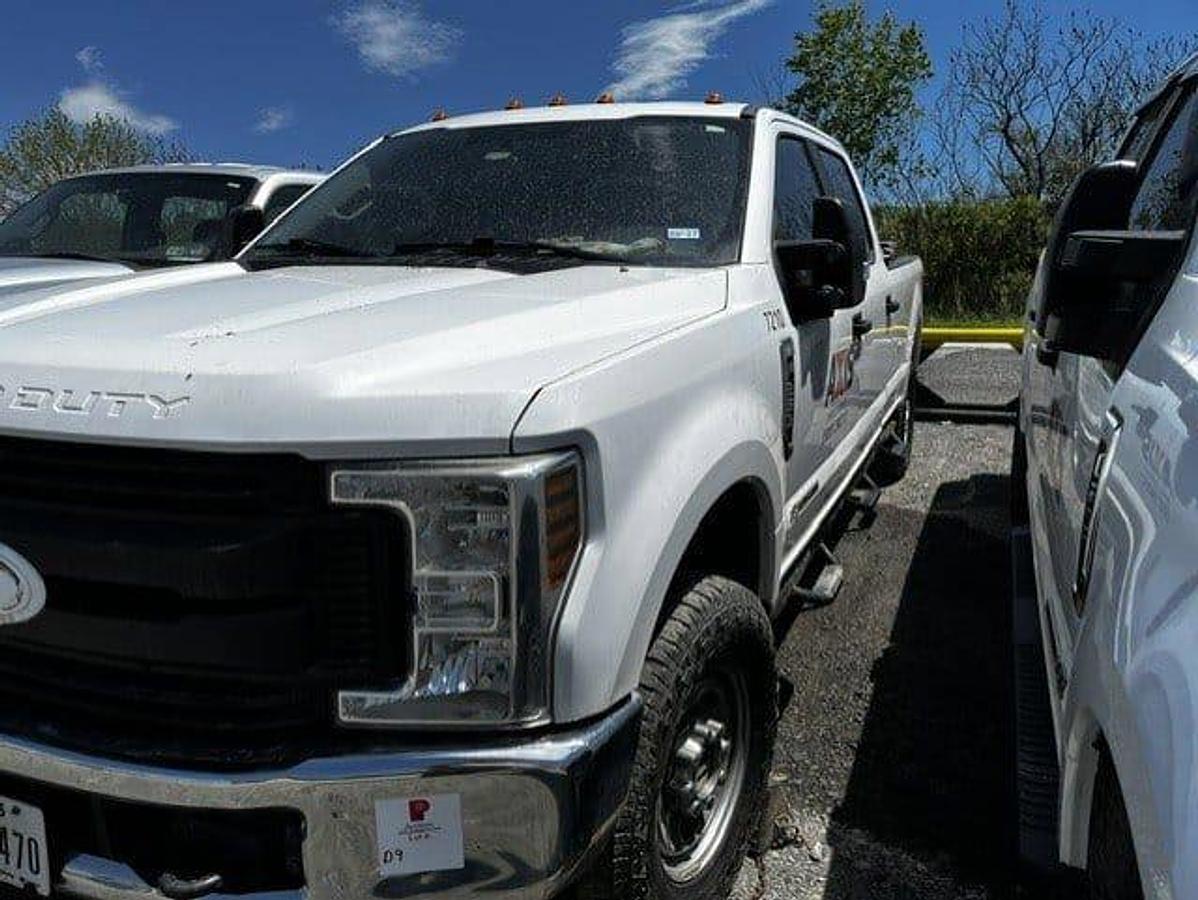 Used 2019 FORD F-250 SUPER DUTY XL 4X4 CREW CAB PICKUP