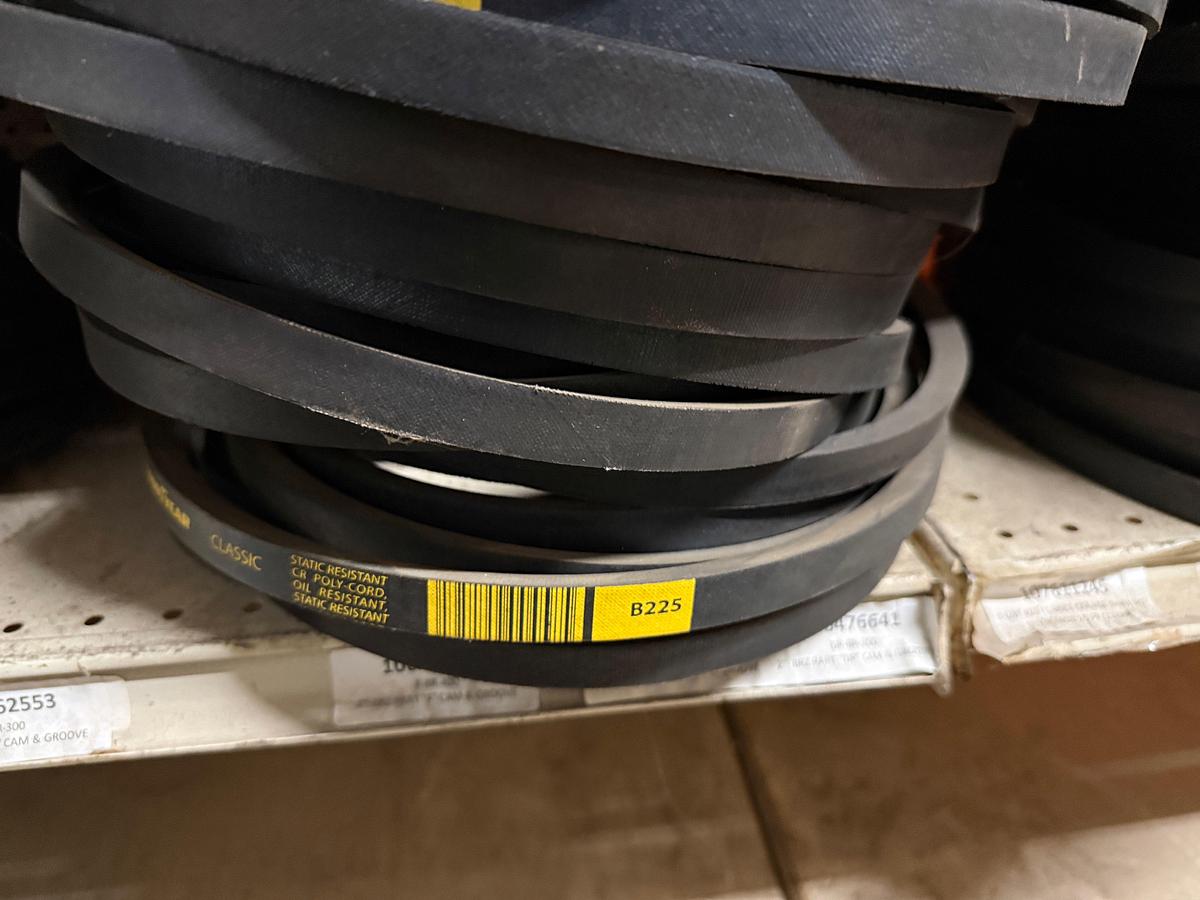 Used SECTION OF (150+) MOSTLY GOODYEAR B-SECTION BELTS SIZE RANGE B62 THRU B225