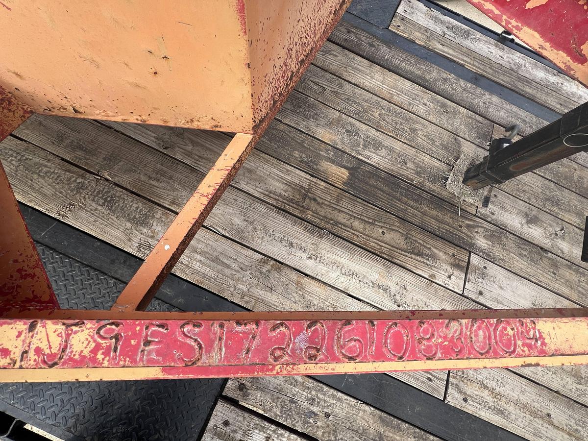 Used 2006 3 STATION 4 BOTTLE ACUMMULATOR MTD. ON T/A BP TRAILER