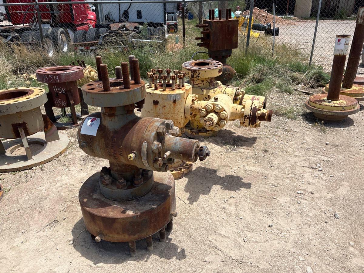 Used (2) 5-1/8” 5K GATE VALVES (1) 7-1/16” GATE VALVE & (2) FLUID CROSSES