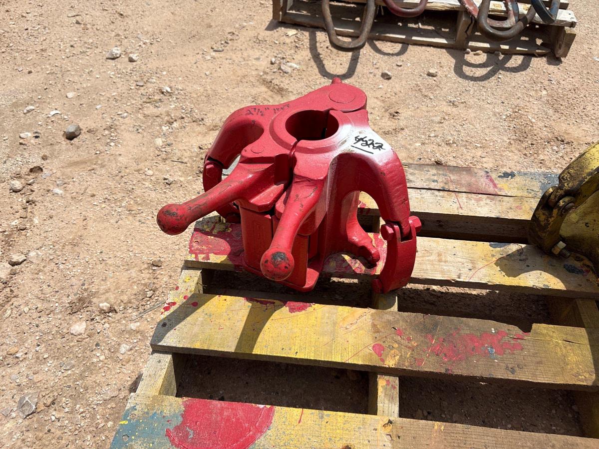 Used Titan tools 2-7/8” 100 ton tubing elevator