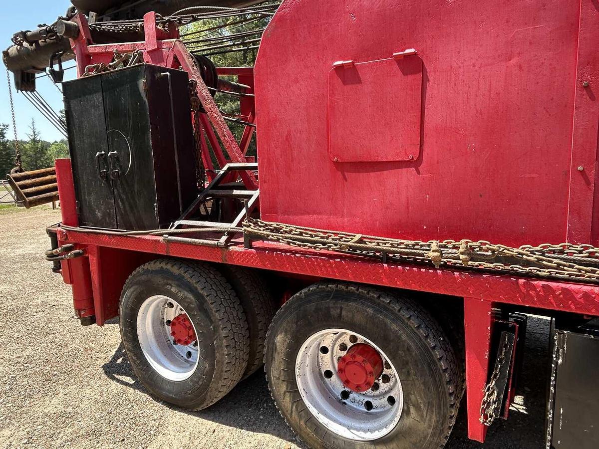 Used FRANKS 658 DD 67'-65,000 13-5/8" X 11" SINGLE POLE WELL SERVICE WORKOVER RIG