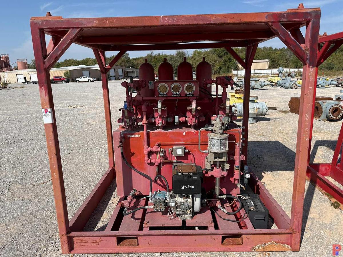 Used 4-STATION 4-BOTTLE ACCUMULATOR CLOSING UNIT SKIDDED