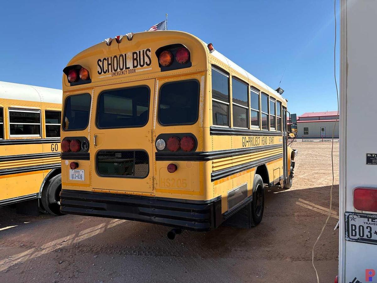 Used 1999 INTERNATIONAL/BLUE BIRD 3800 SCHOOL BUS