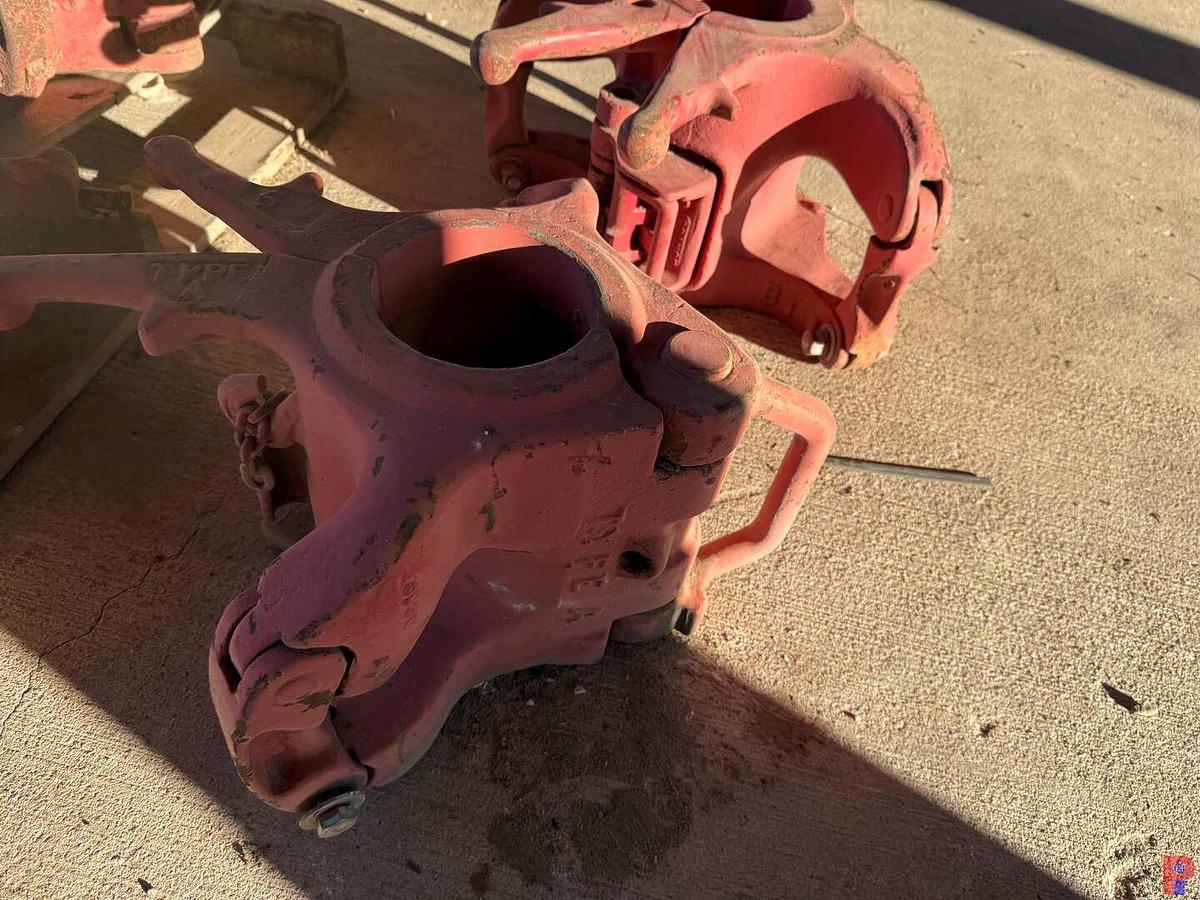 Used PALLET & FLOOR SECTION W/ (6) 50 - 150 TON CENTER LATCH ELEVATORS