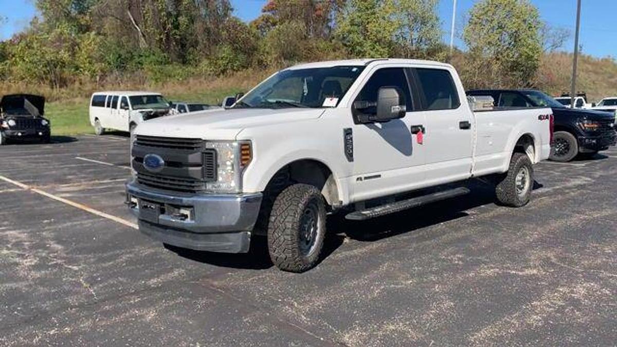 Used 2018 FORD F-250 SUPER DUTY XL 4X4 CREW CAB PICKUP