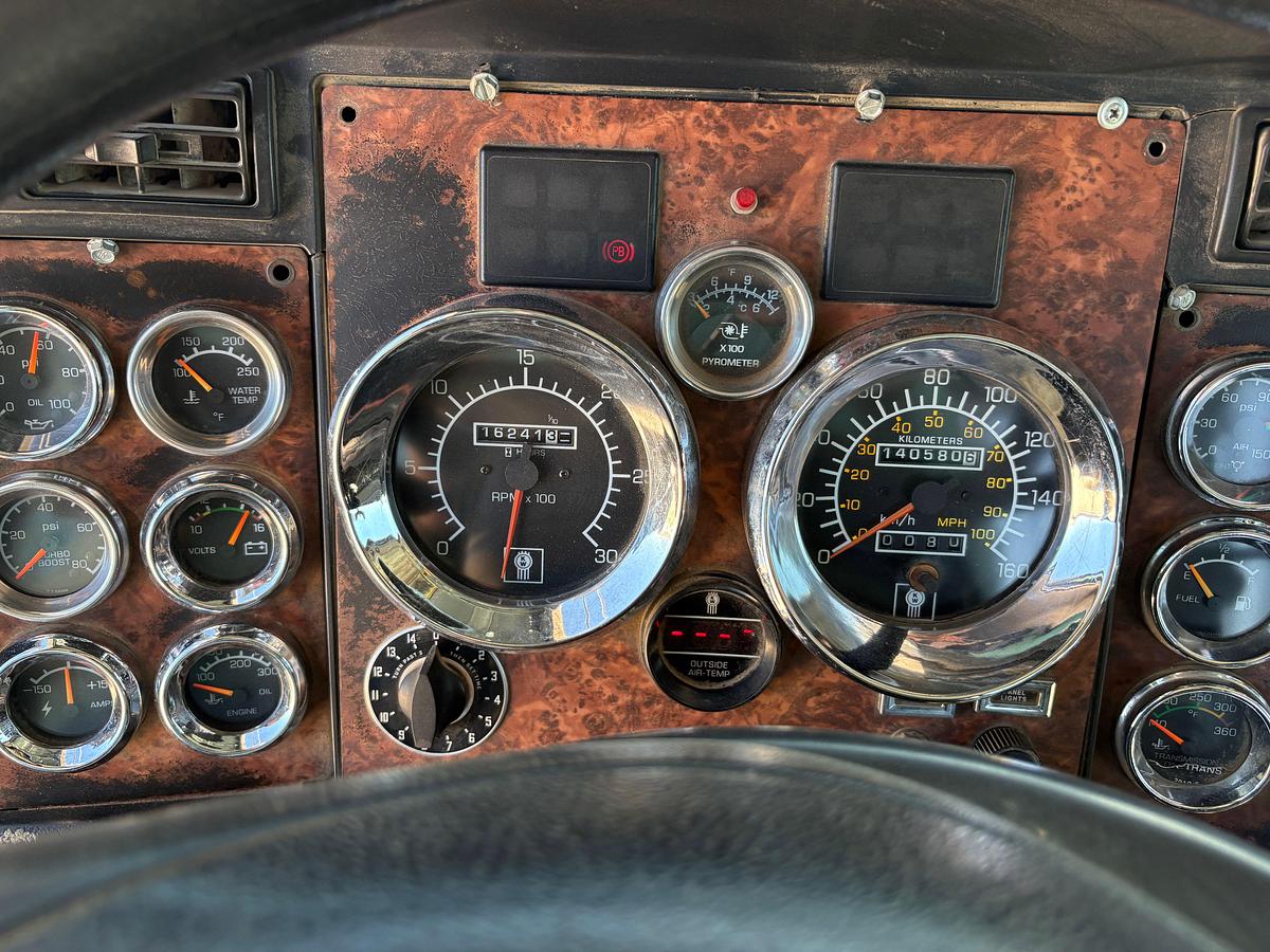 Used 2005 KENWORTH C500B TWIN STEER BED TRUCK